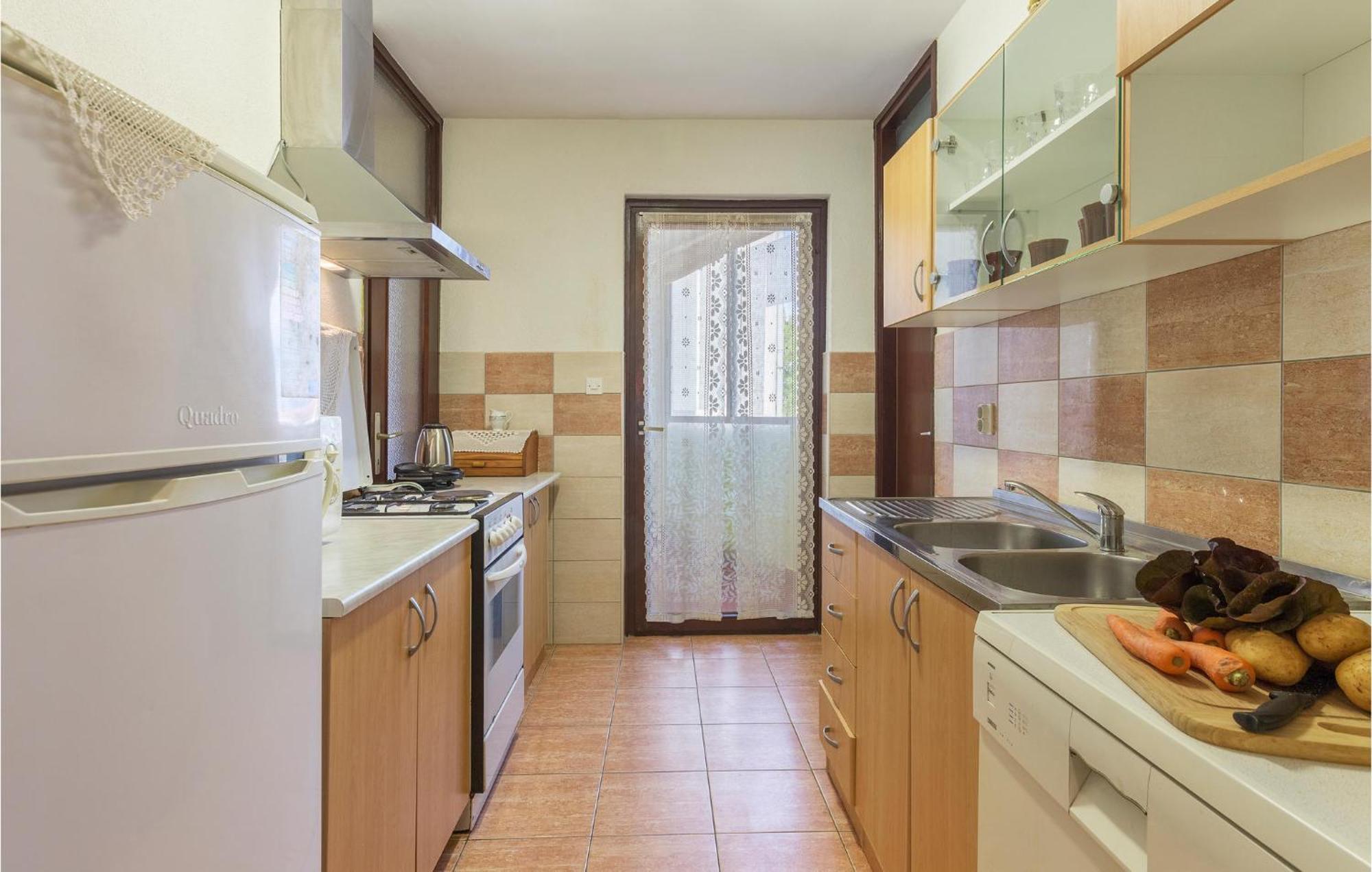 Gorgeous Apartment In Pula With House Sea View מראה חיצוני תמונה