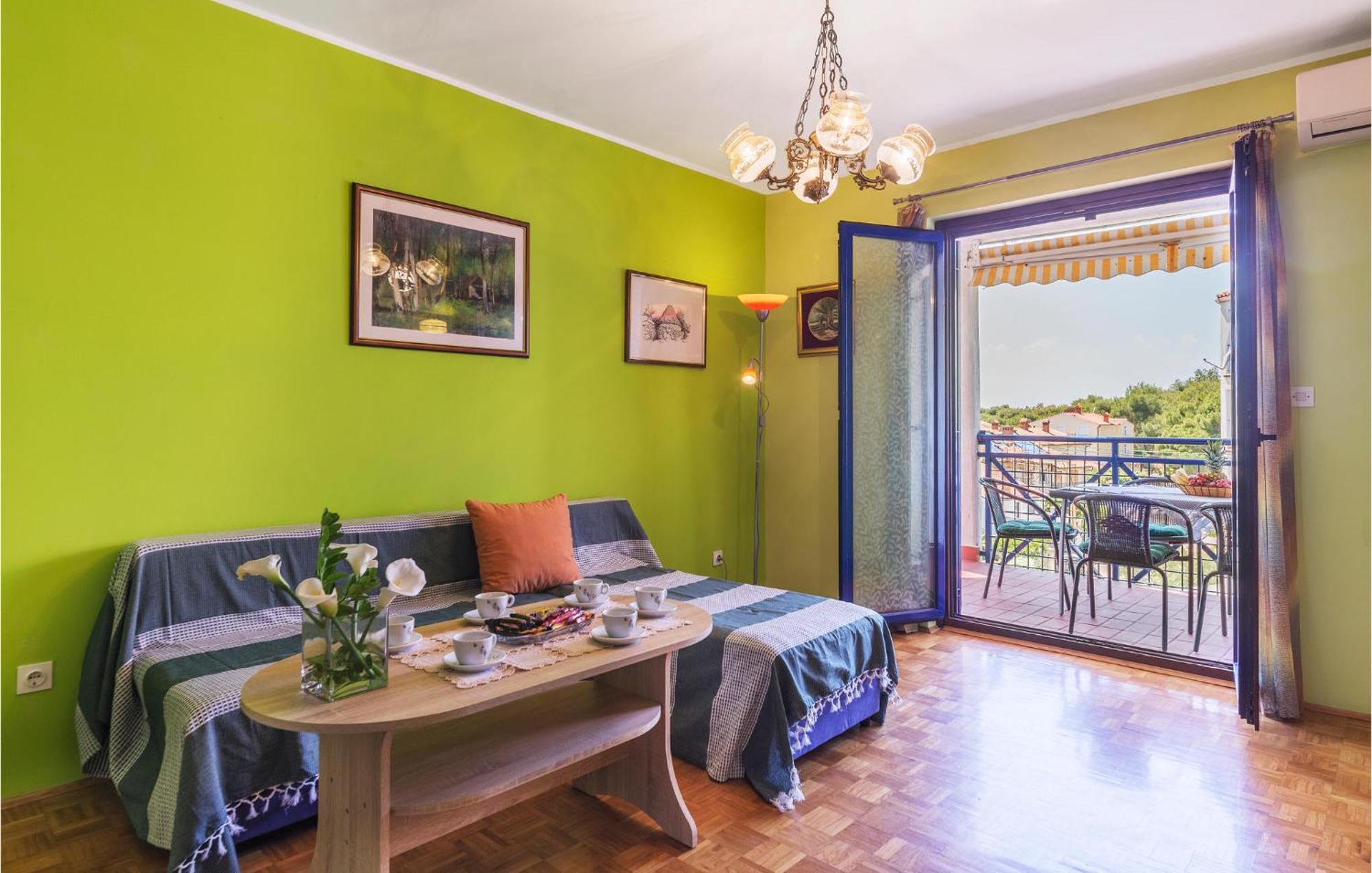 Gorgeous Apartment In Pula With House Sea View מראה חיצוני תמונה