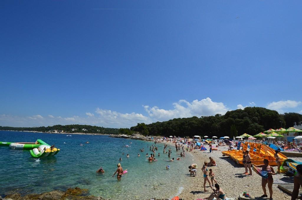 Gorgeous Apartment In Pula With House Sea View חדר תמונה